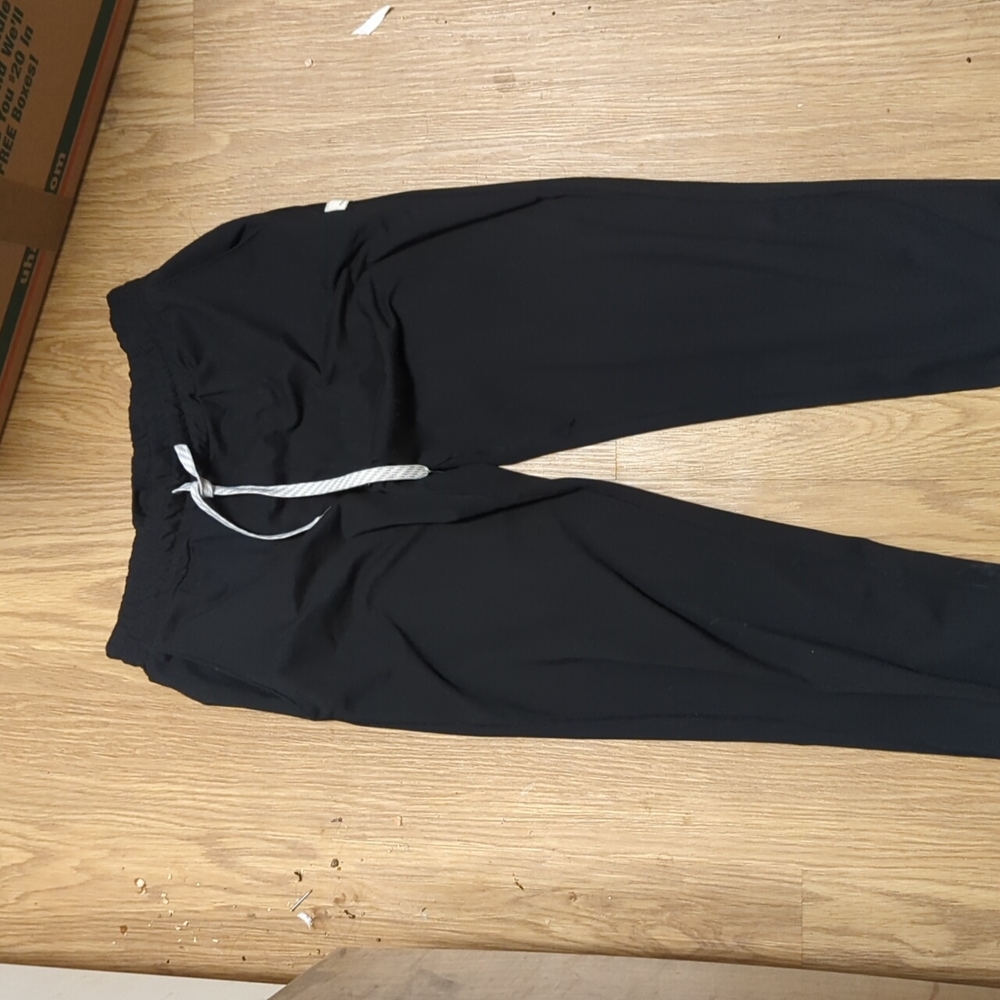 Vuori joggers xs
